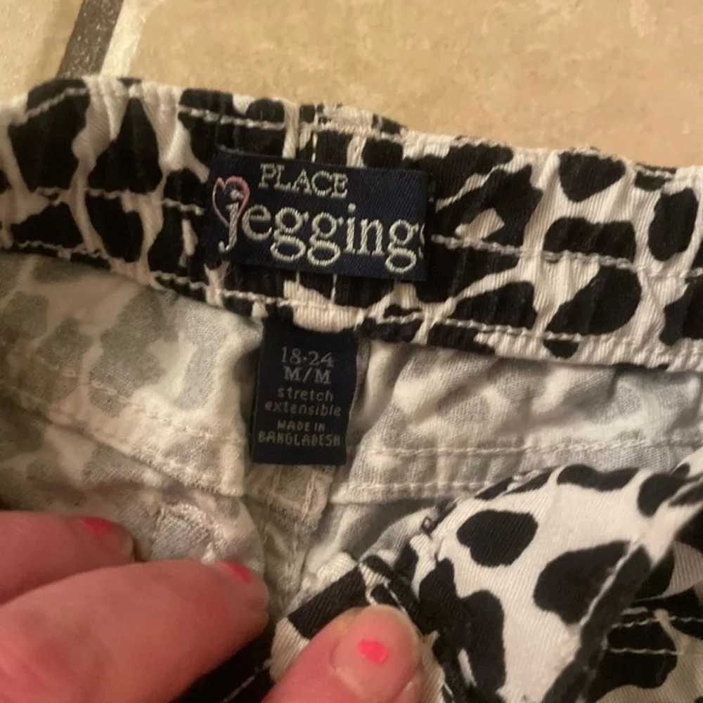 10/$20 🔥Cow‎ print pants